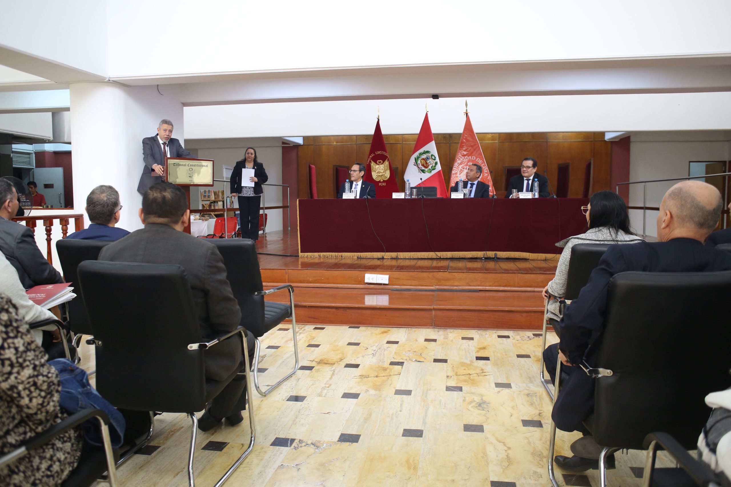 Tribunal Constitucional Suscribe Convenio Marco De Cooperaci N