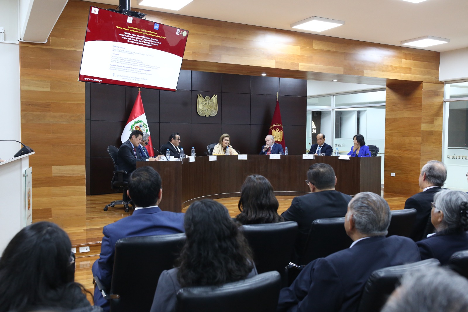 TRIBUNAL CONSTITUCIONAL REALIZÓ CONVERSATORIO POR LOS VEINTE AÑOS DE CODIFICACIÓN PROCESAL CONSTITUCIONAL EN EL PERÚ